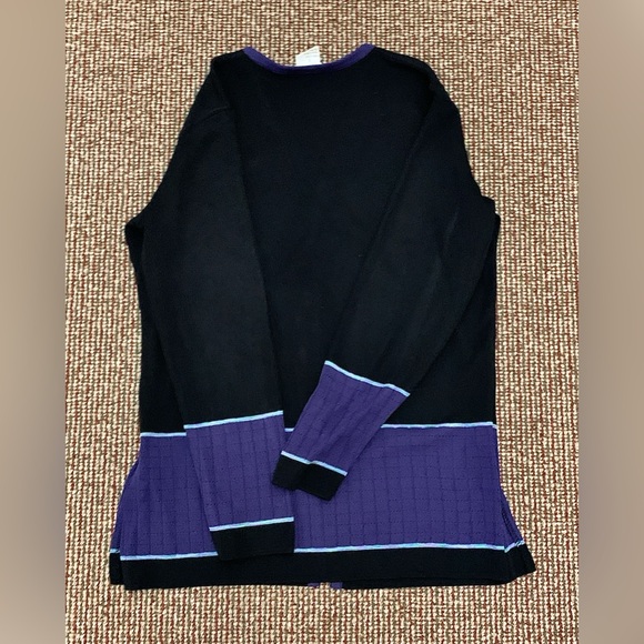 Women’s Small Petite EXCLUSIVELY MISOOK Color Block Button Front Cardigan - Picture 9 of 9